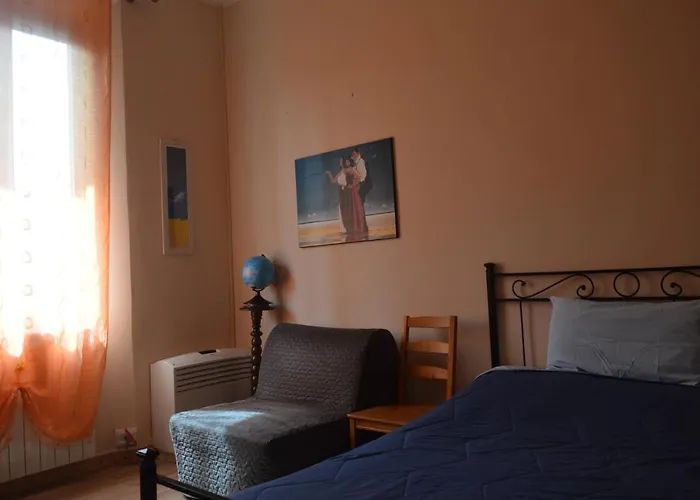 بيت ضيافة Il Giardino Nel Parco R&b 4*