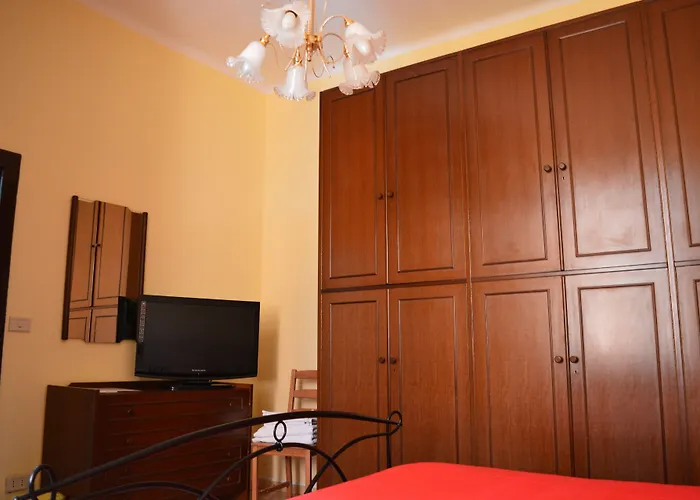 بيت ضيافة Il Giardino Nel Parco R&b بولونيا