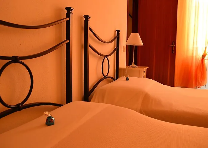 بيت ضيافة Il Giardino Nel Parco R&b 4*