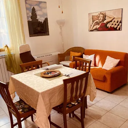 Guest house Il Giardino Nel Parco R&b 4*