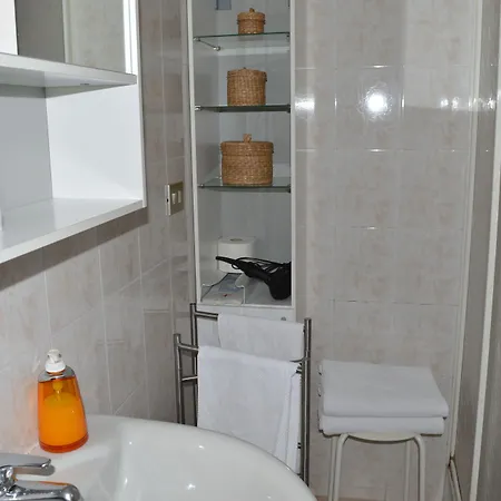 Guest house Il Giardino Nel Parco R&b 4*