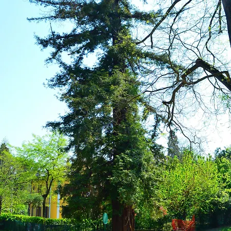 Il Giardino Nel Parco R&b 4* Bologna