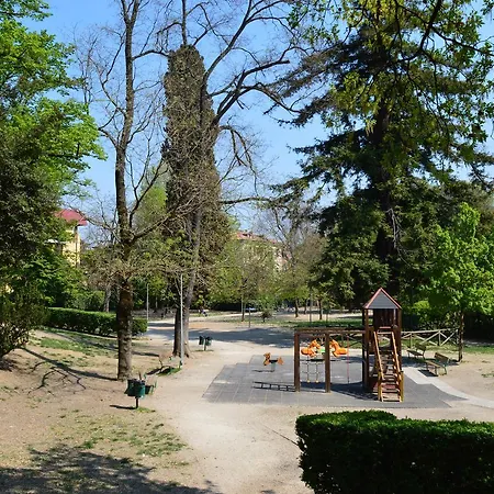 Pensionat Il Giardino Nel Parco R&b 4*